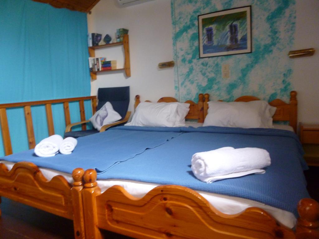 Athina Apartments Ариллас Экстерьер фото
